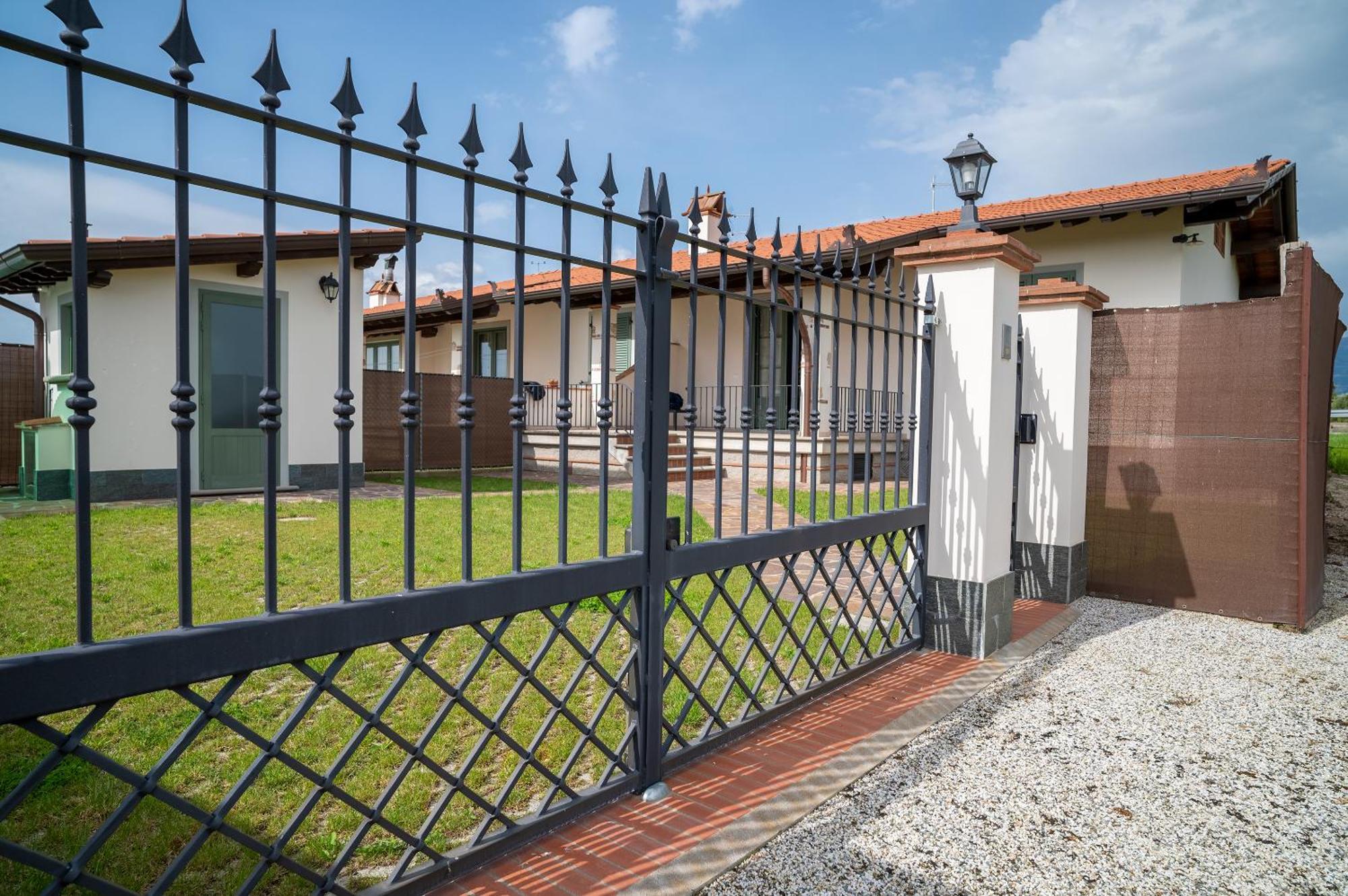 Casa Vacanze Dalla Ci Capezzano Pianore Exterior foto