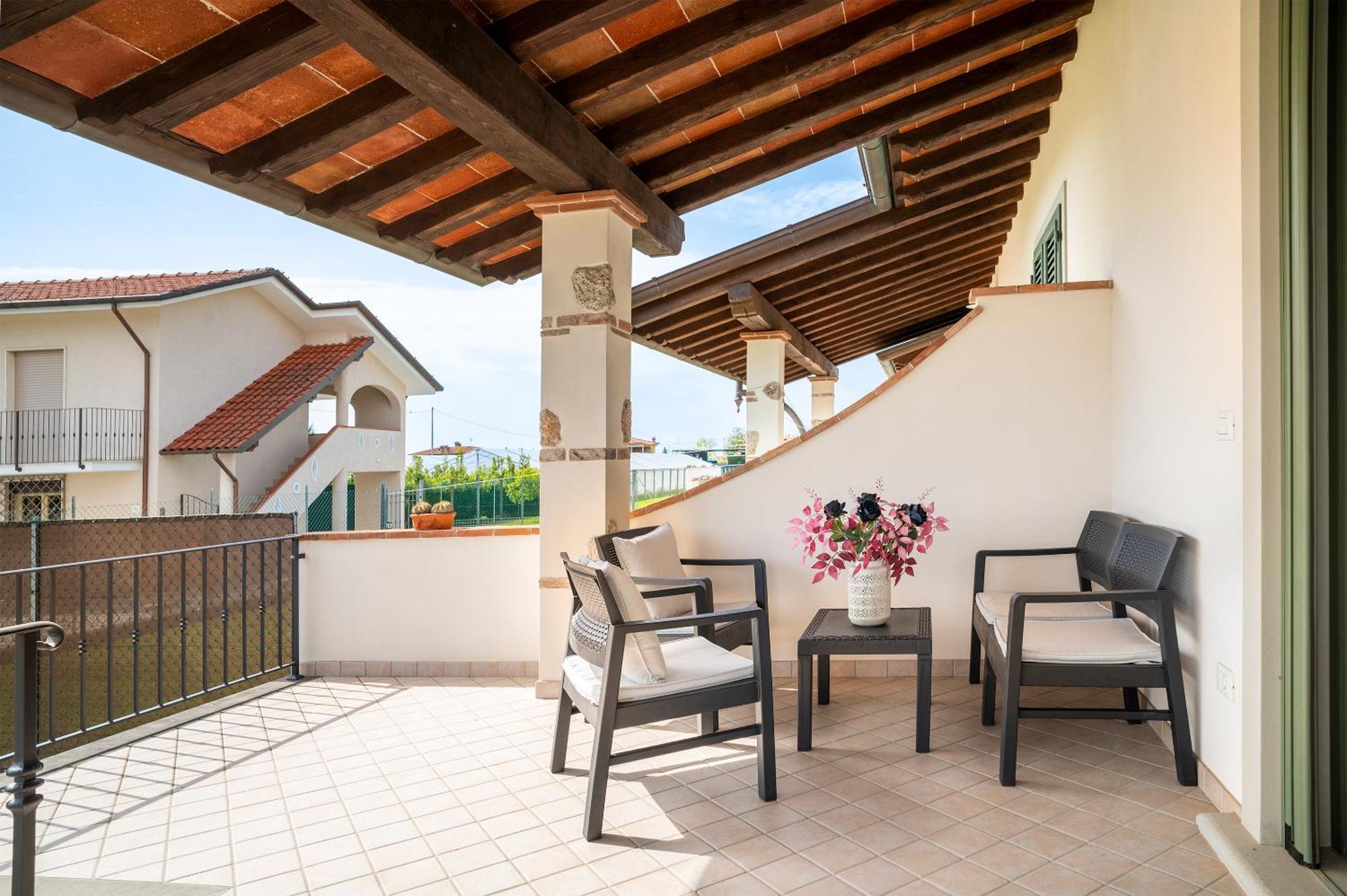 Casa Vacanze Dalla Ci Capezzano Pianore Exterior foto